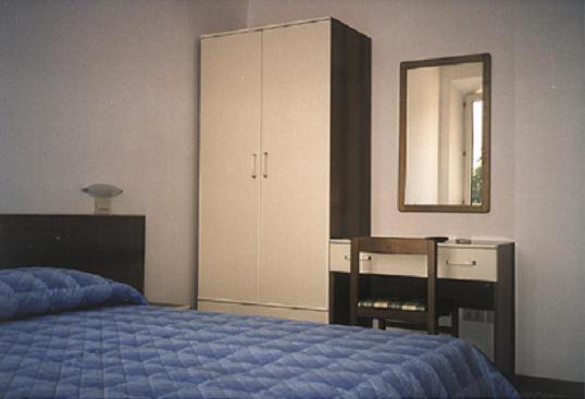 Bed & Breakfast Bompadre Civitanova Marche Zimmer foto